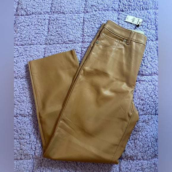 Express - Picture 1 of 6